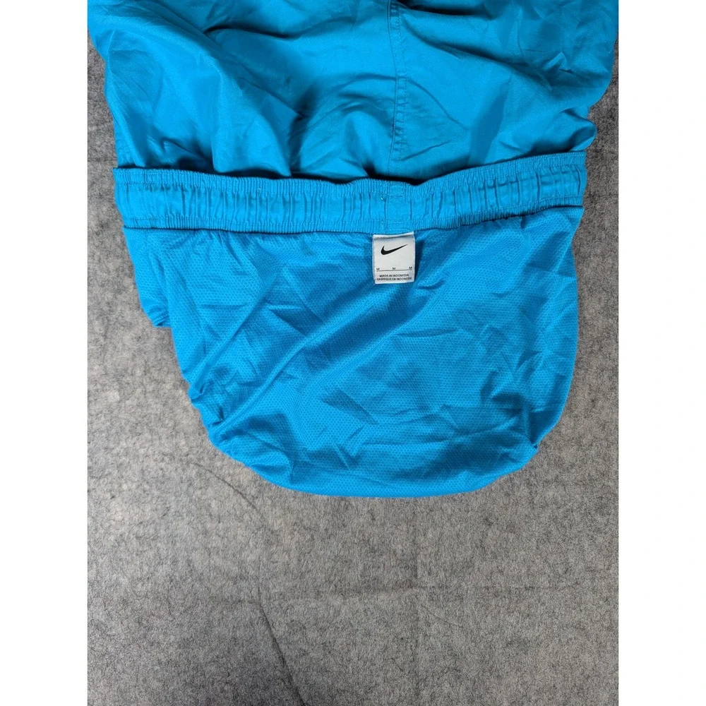Nike vibrant blue